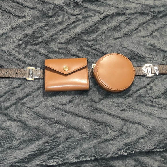 MICHAEL KORS BELT WITH CARD HOLDER AND COIN POUCH SIZE XL - Picture 4 of 6